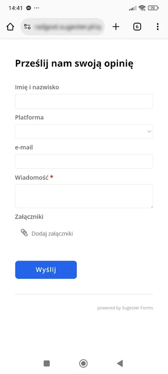 Formularz przesyłania opinii z polami Imię i nazwisko, Platforma, e-mail i Wiadomość