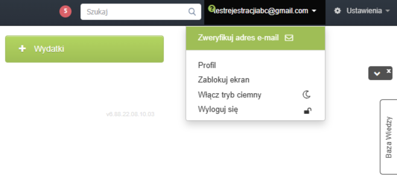 Menu użytkownika w Fakturowni z pozycją Zweryfikuj adres e-mail