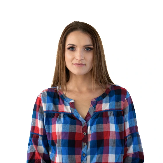 Ewelina, Specjalistka ds. marketingu i obsługi klienta